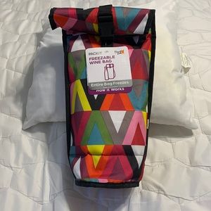 Pack it Freezable bag, entire bag freezes with carry strap brand new!!!